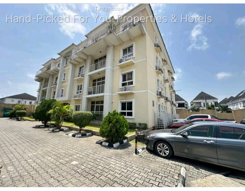3 BEDROOM PENTHOUSE APARTMENT