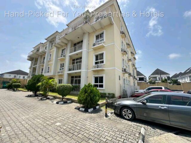3 BEDROOM PENTHOUSE APARTMENT