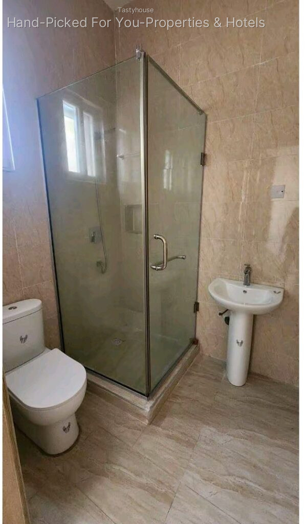 Duplex 4Bedroom