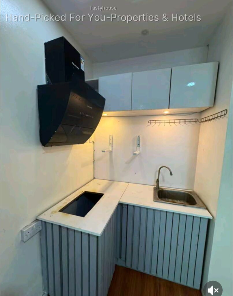 1 Lovely Self Contain Studio Apartment