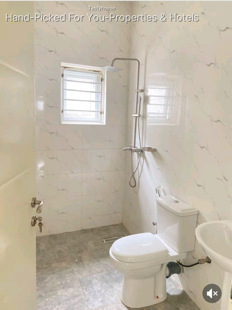 3Bedroom flat with Bq