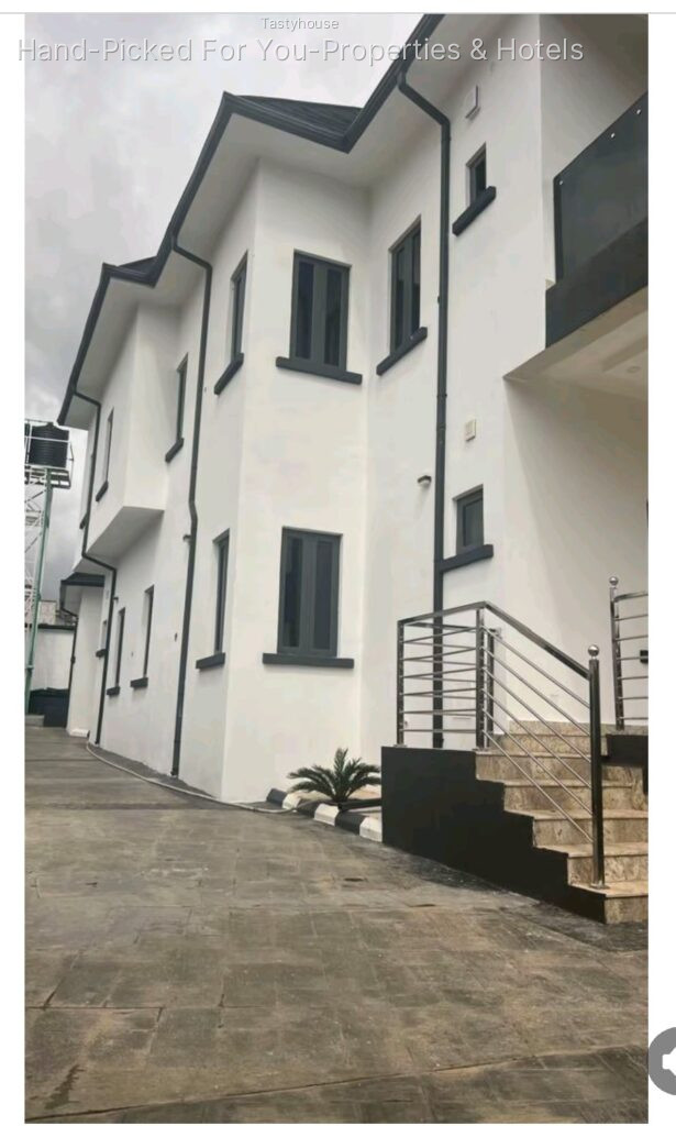 3 bedroom flat