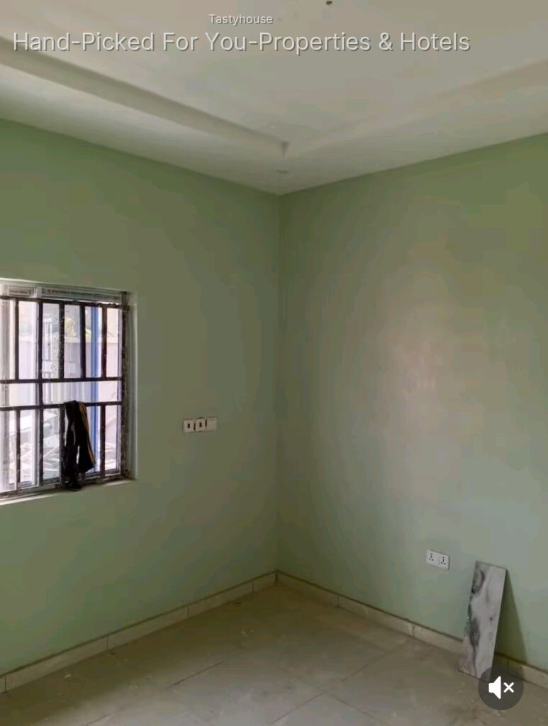 2 Bedroom flat