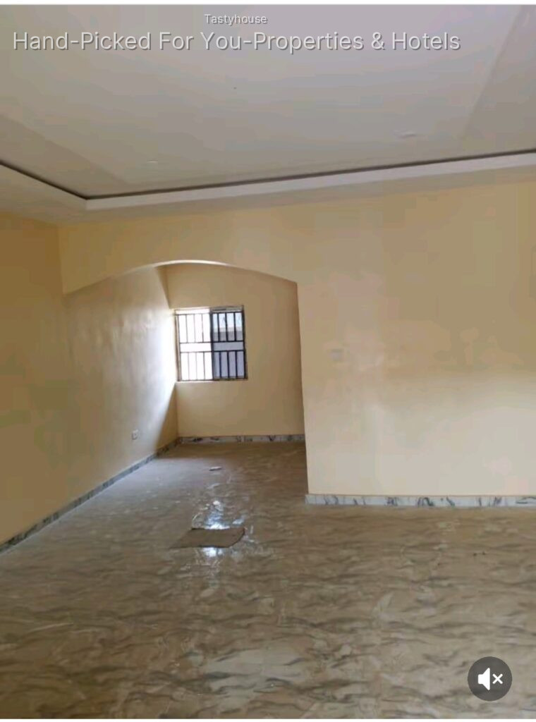 2 Bedroom flat