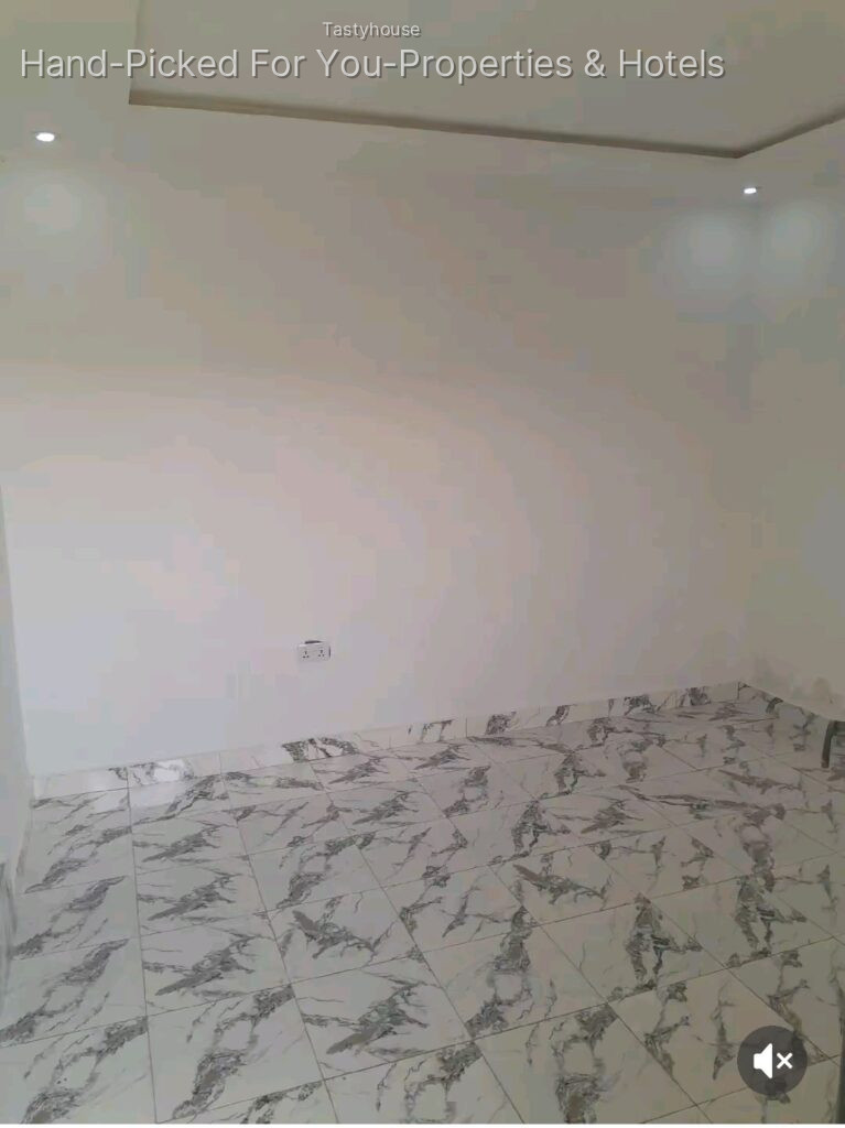A UNIT SPACIOUS SELF CONTAIN