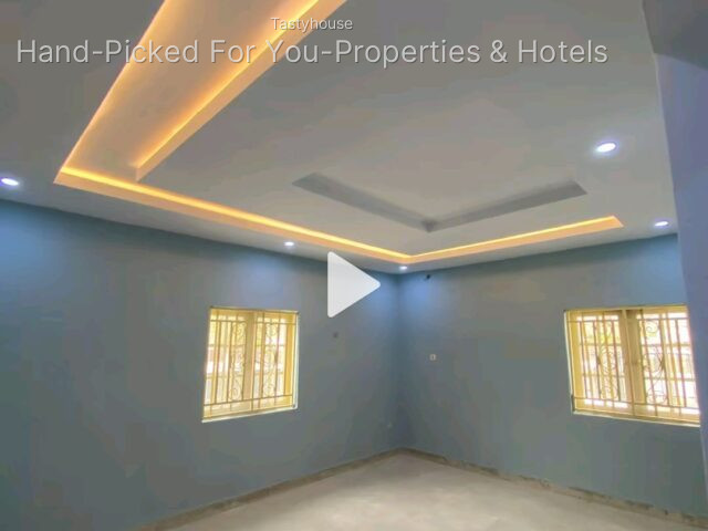 3 bedroom bungalow with one bedroom bq