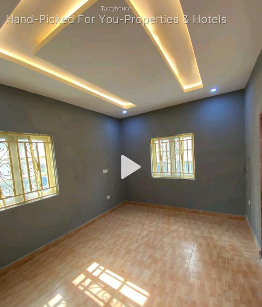 3 bedroom bungalow with one bedroom bq