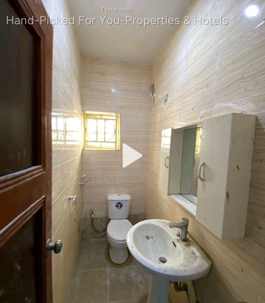 3 bedroom bungalow with one bedroom bq