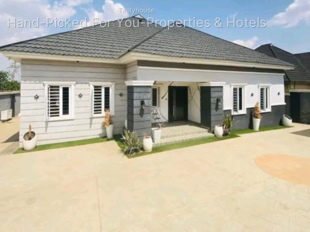 Standard 3 bedroom fully detached bungalow
