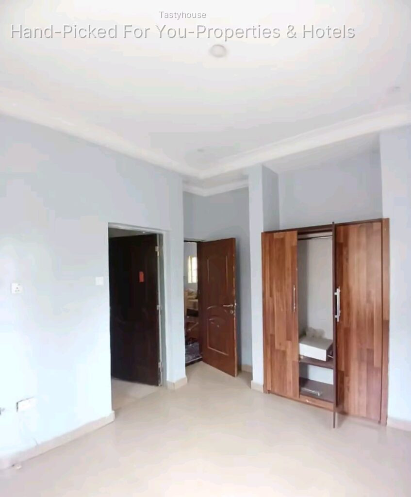 PRIME 1-BEDROOM APARTMENT