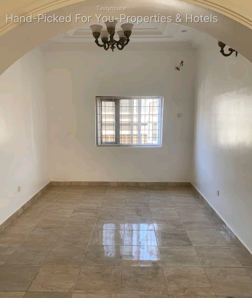 3BEDROOM APARTMENT
