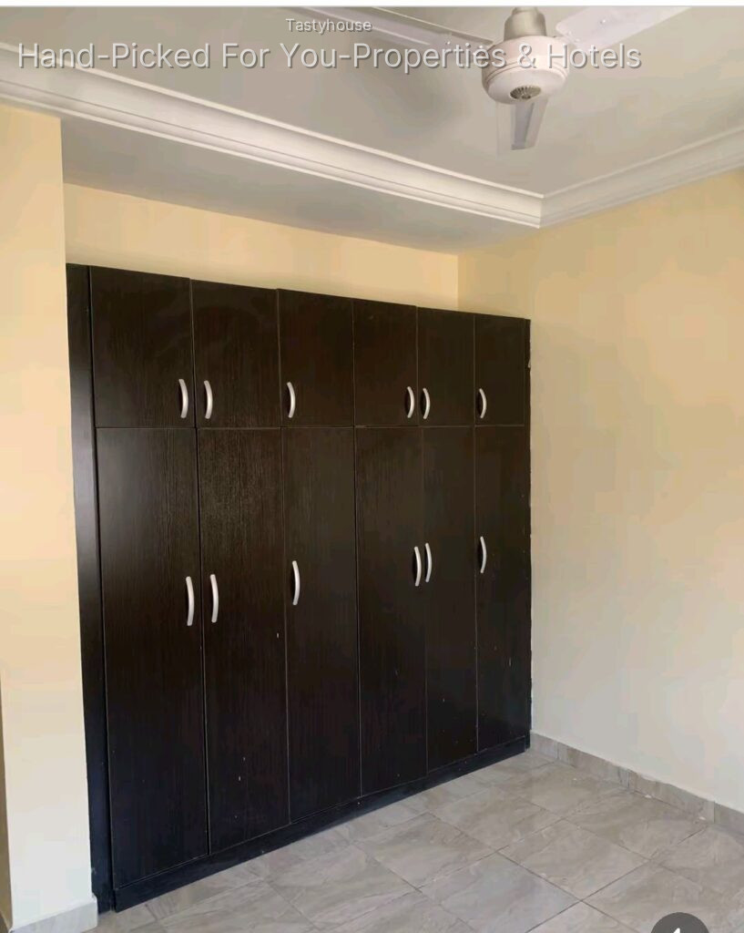 3BEDROOM APARTMENT