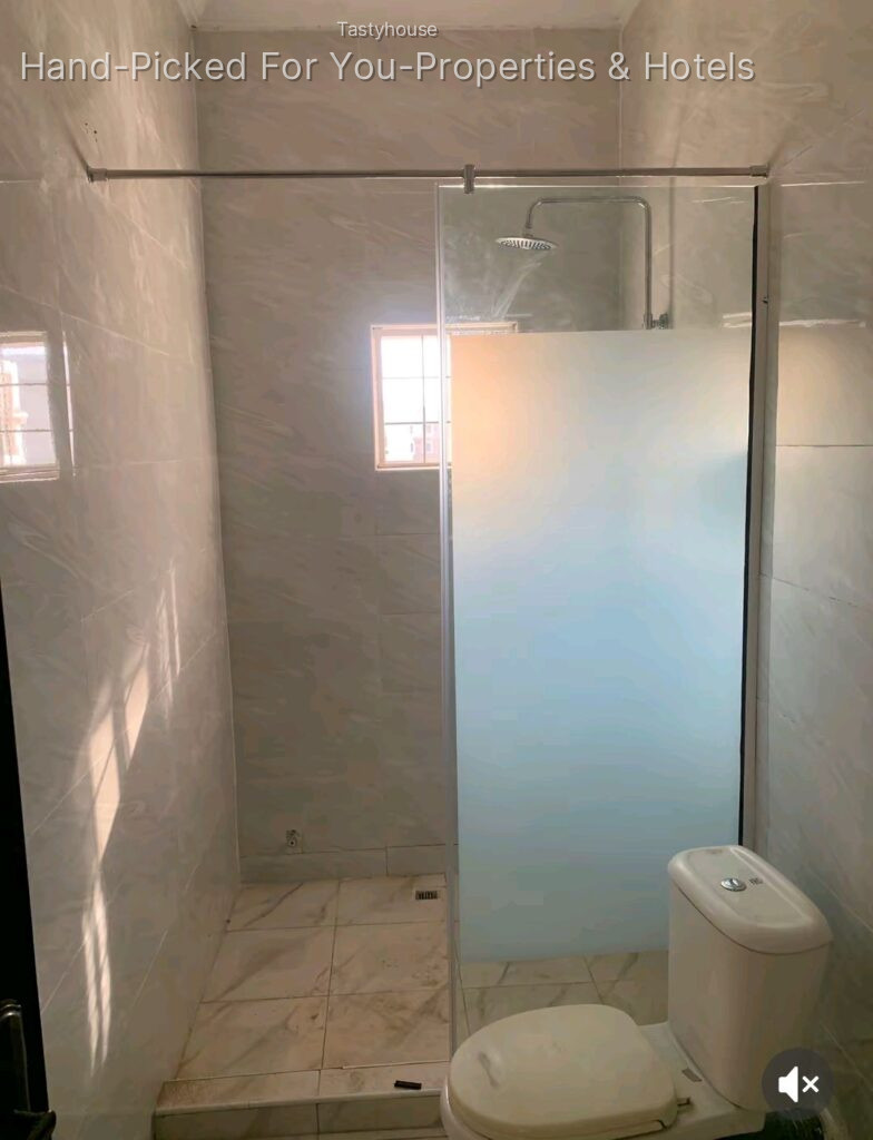 3BEDROOM APARTMENT