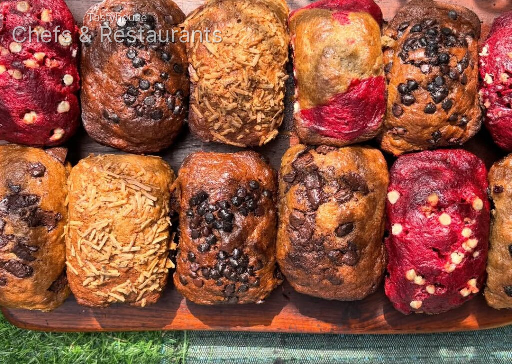 Banana breads (Nutty Mix variants)