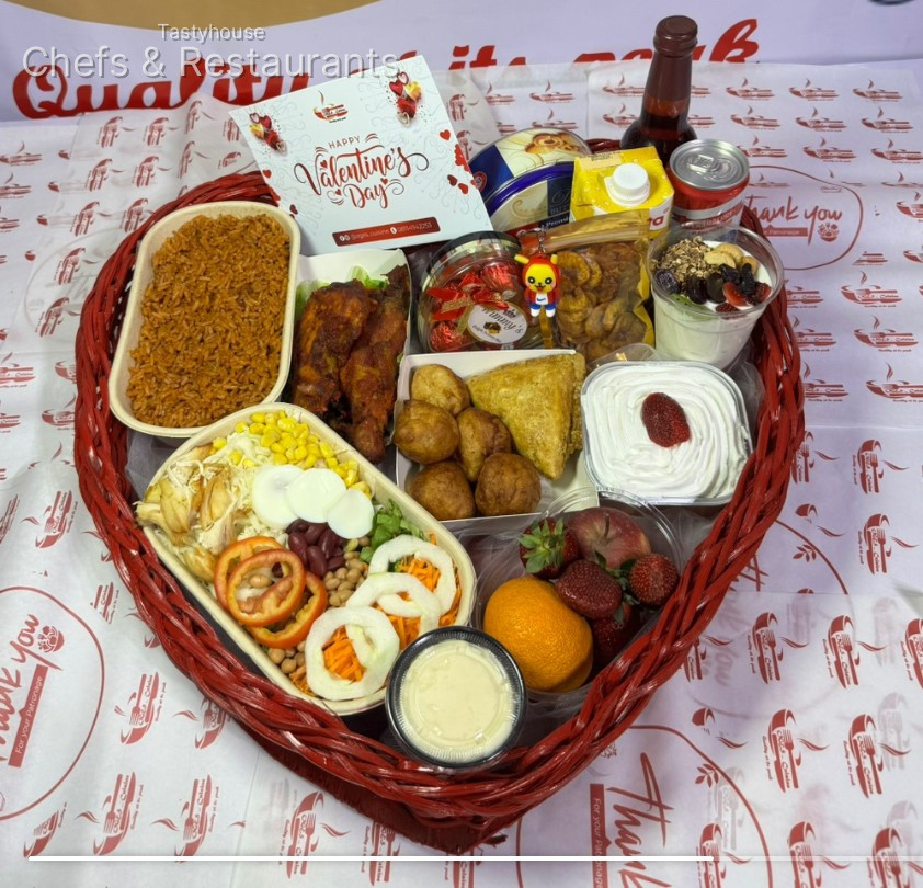 Food tray