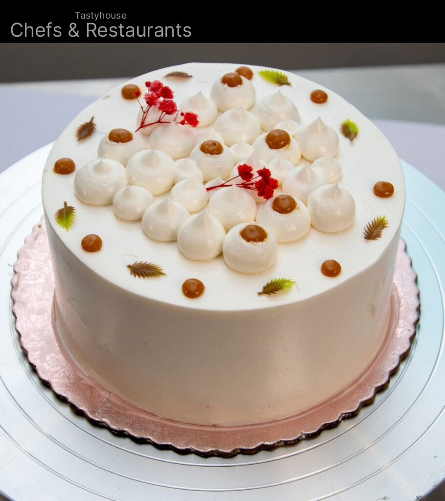 8 INCHES EXPRESS CAKE