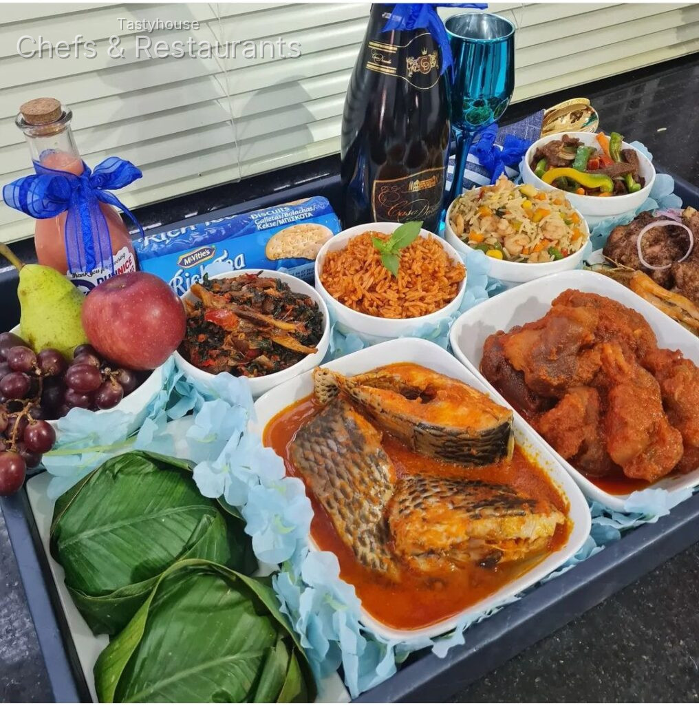 Food tray