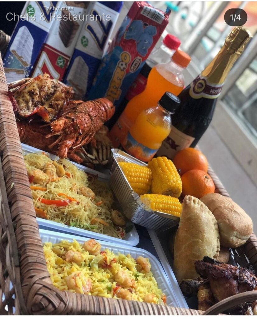Food tray