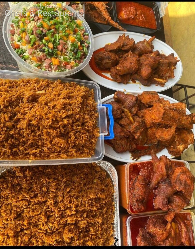 Party trays and bowls