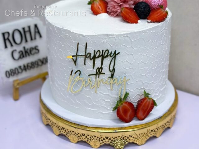 8 inch Whipped frosting