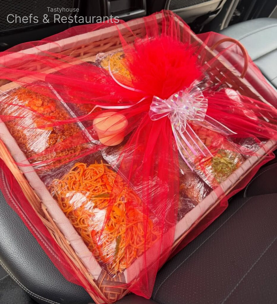 Food tray
