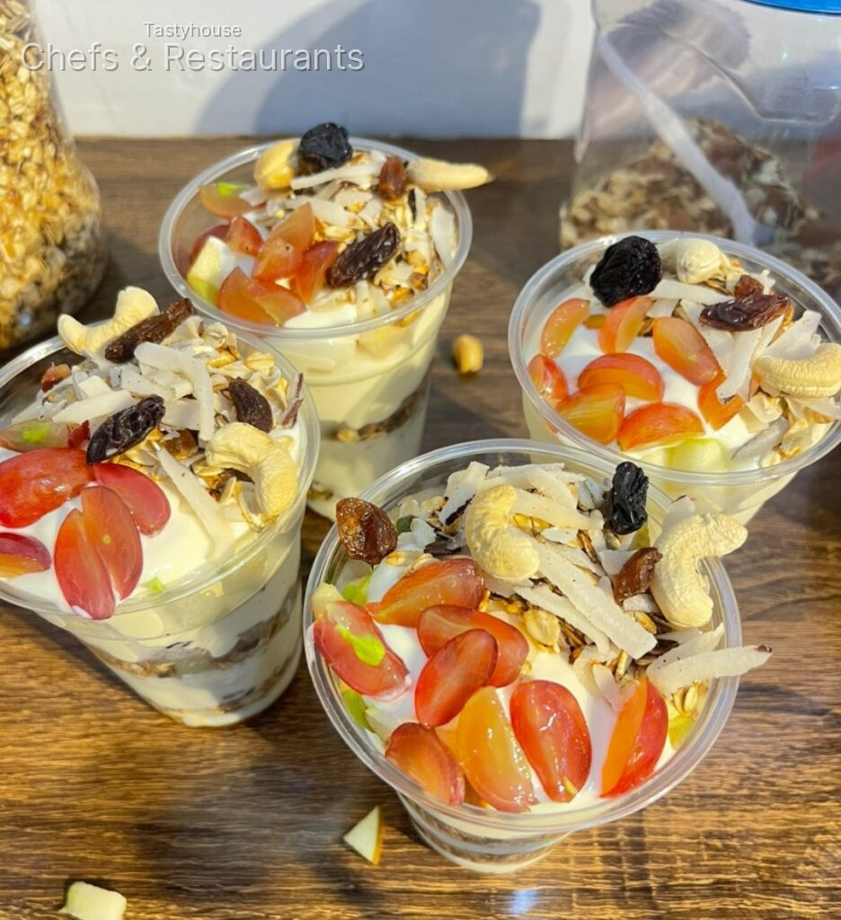 Fruit parfait