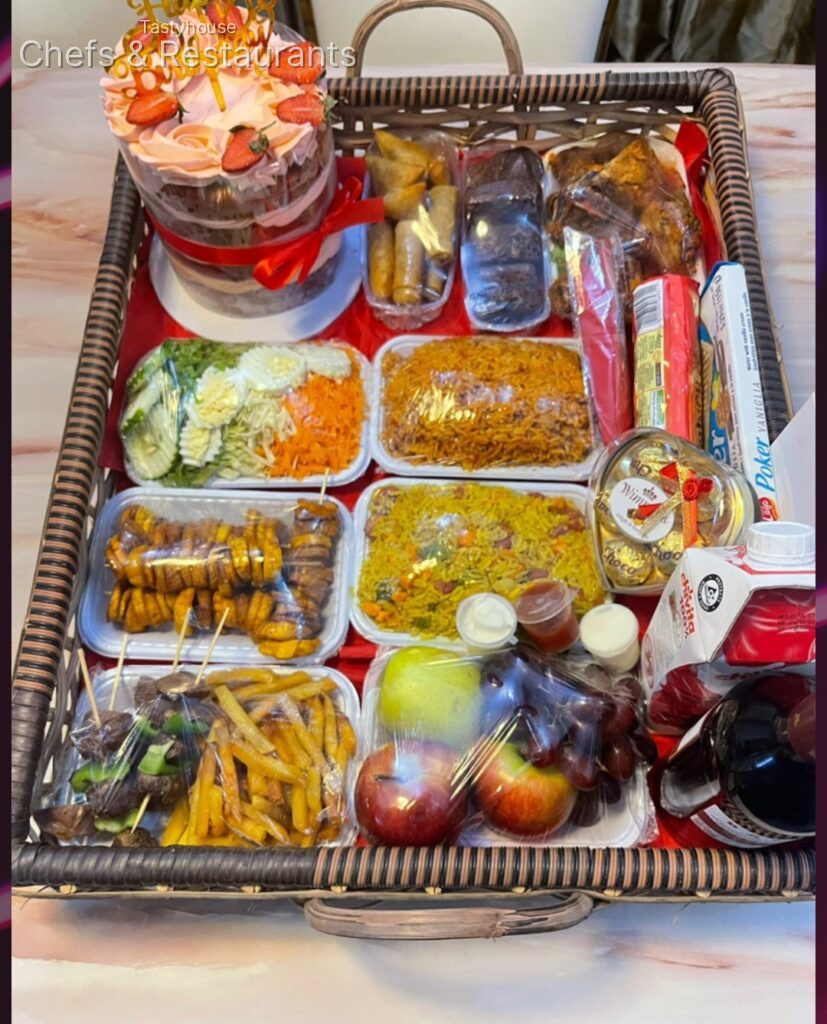 Odogwu Food Tray
