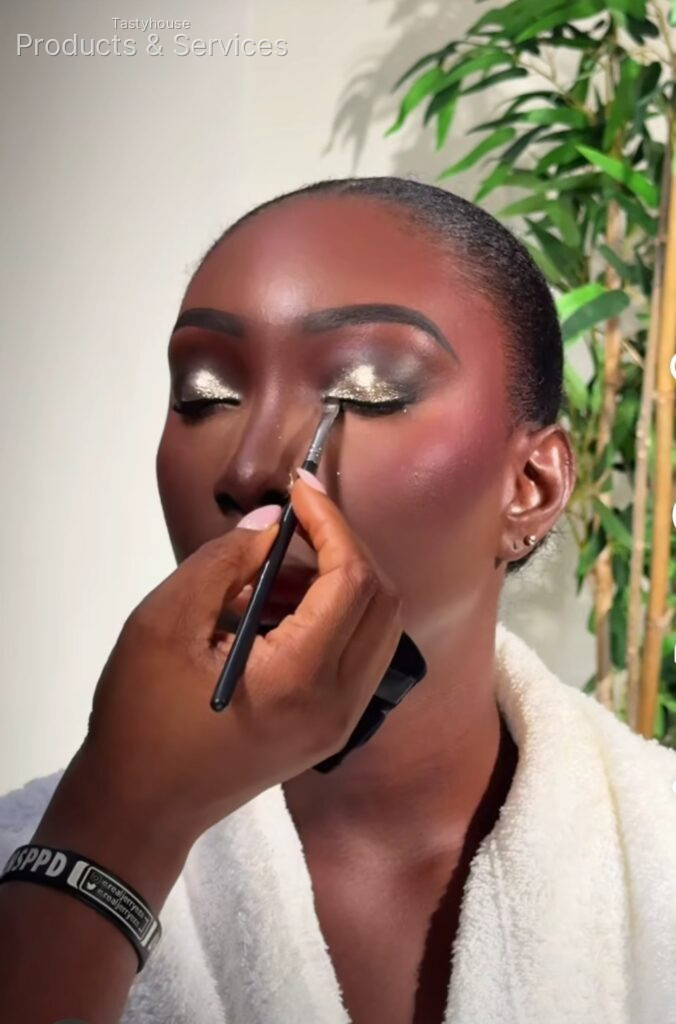 Alrosalartistry