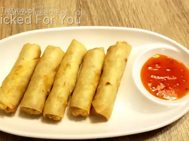 5 pcs Chicken Spring Rolls