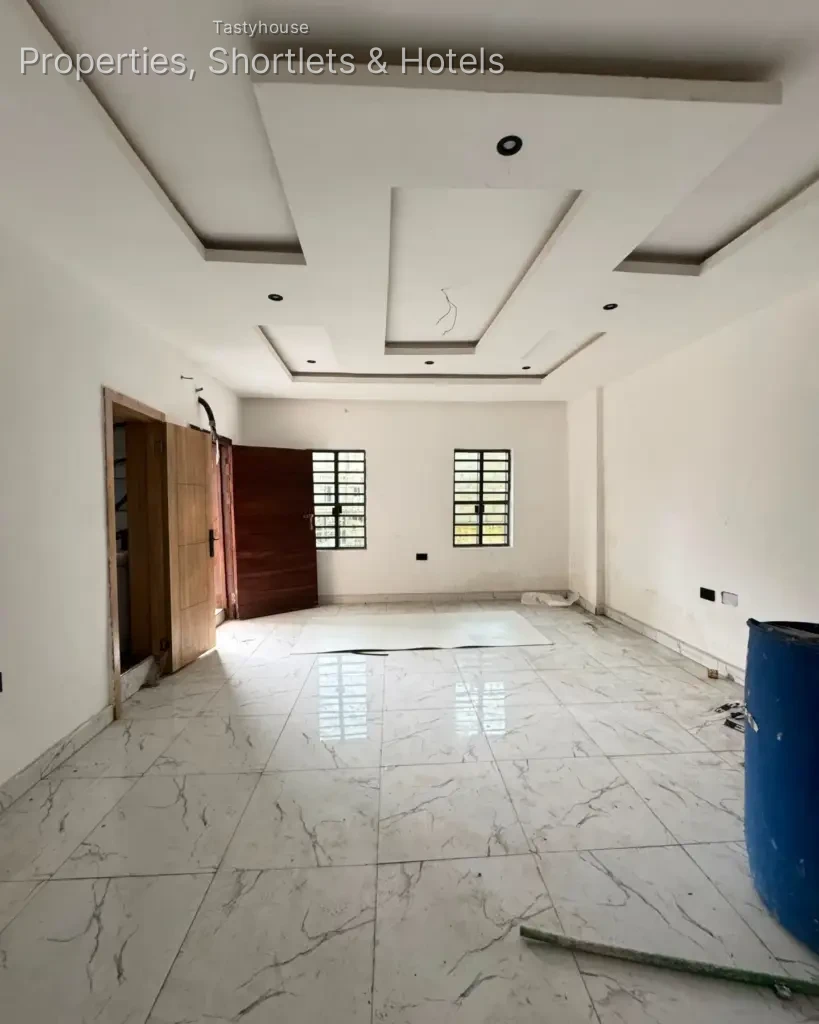 2 – Bedroom Apartment