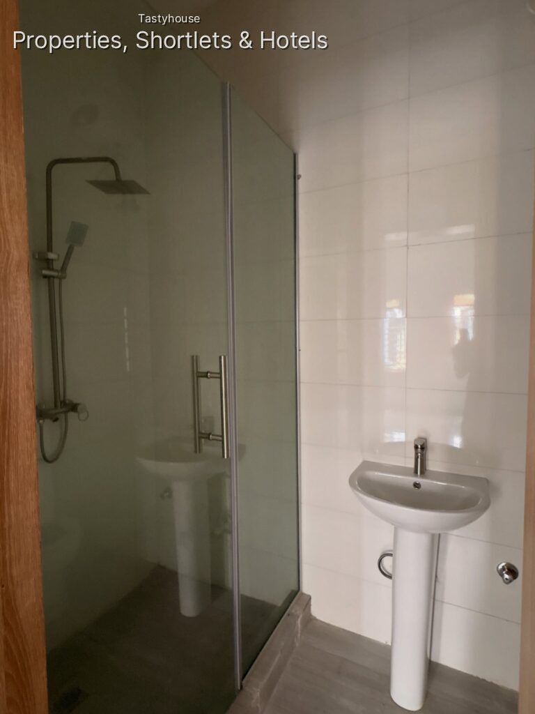 BRAND NEW 2-BEDROOM APARTMENT