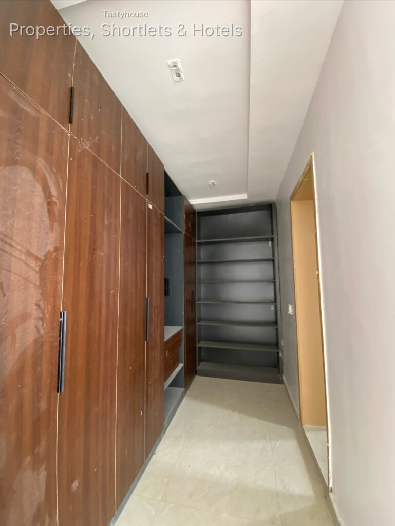 4 – BEDROOM TERRACE DUPLEX