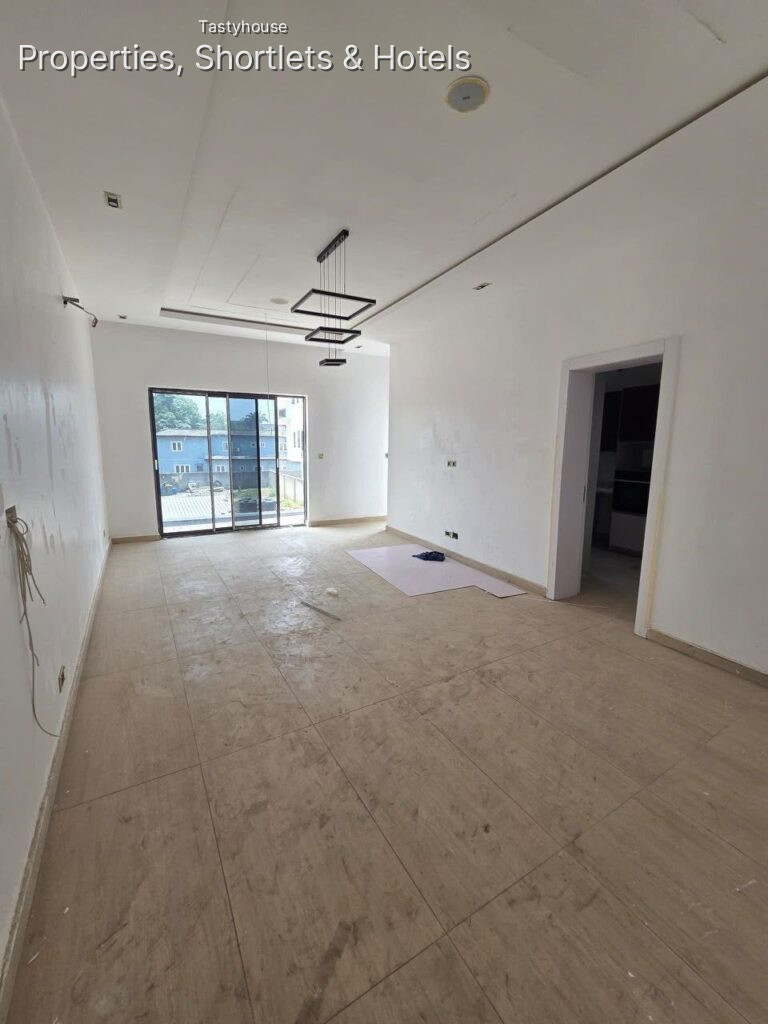 3 BEDROOM APARTMENT plus BỌ