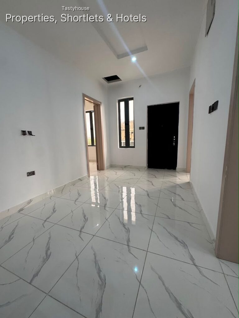 4 Bedroom Terraced Duplex