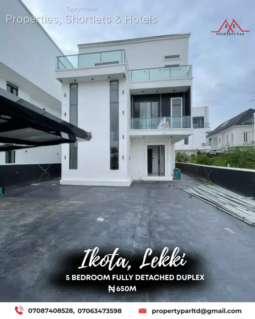 5-BEDROOM FULLY DETACHED DUPLEX