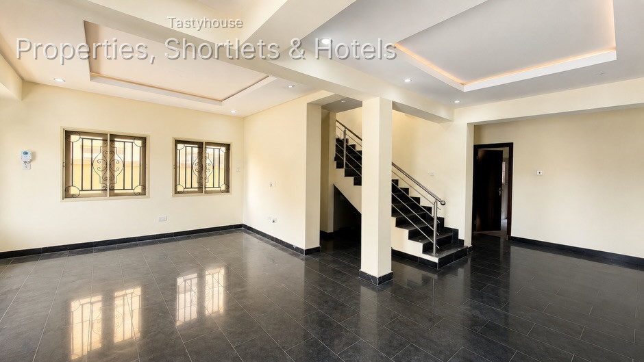 4 Bedroom Semi Detached