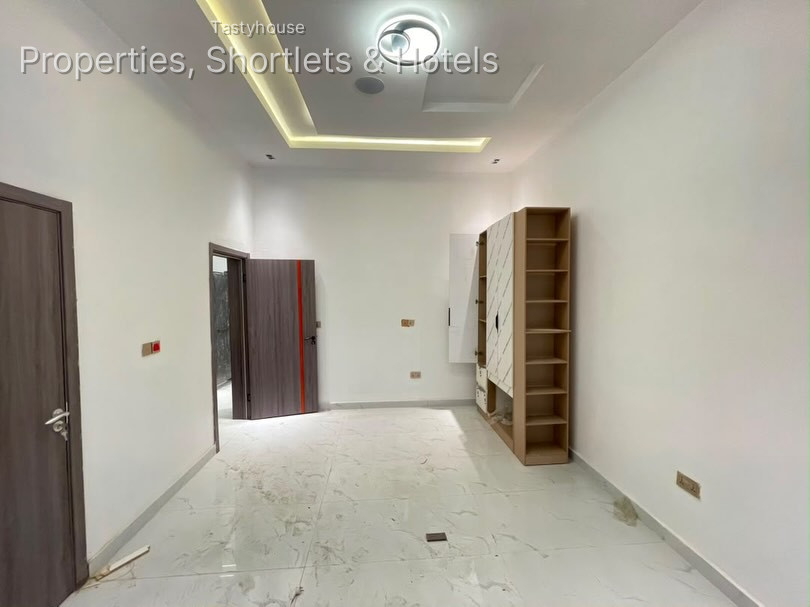 4 Spacious Bedrooms-Boys’ Quarters (BQ)Swimming pool