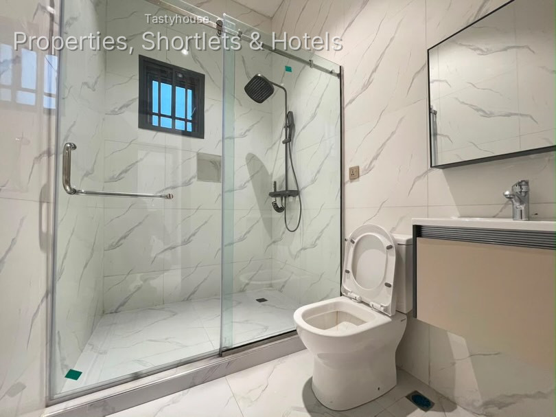 4 Spacious Bedrooms-Boys’ Quarters (BQ)Swimming pool