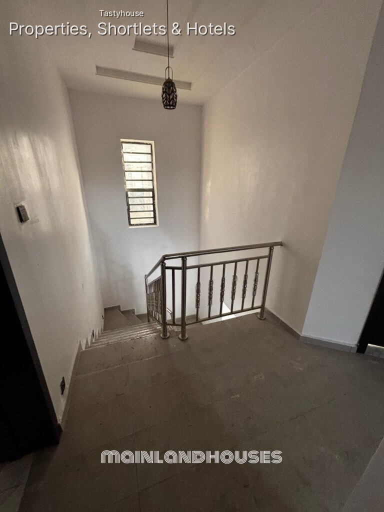 Four bedroom fully detached duplex