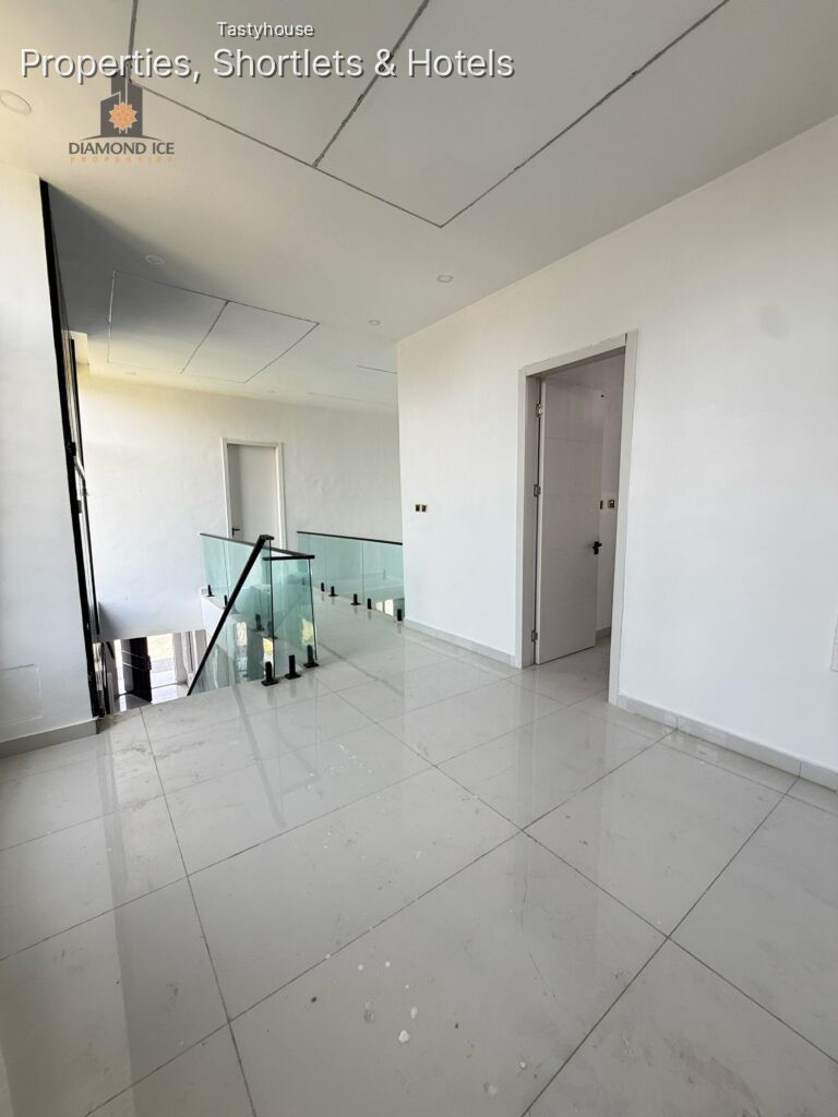 MASTER PIECE IS OF 5 BEDROOM DUPLEX