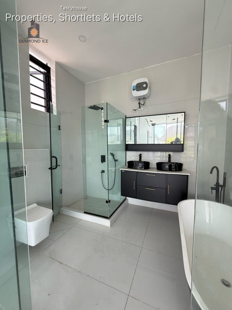 MASTER PIECE IS OF 5 BEDROOM DUPLEX