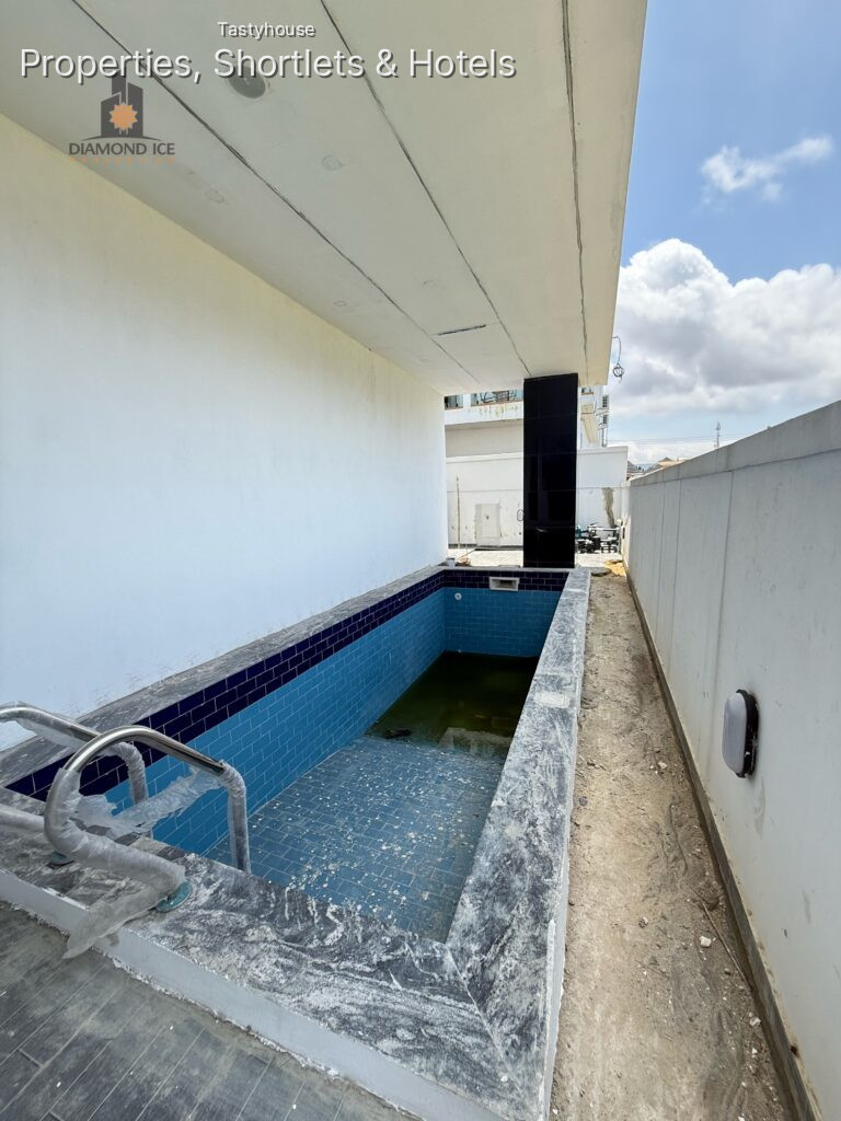 MASTER PIECE IS OF 5 BEDROOM DUPLEX