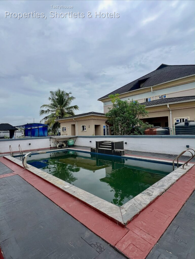 6 Bedroom Fully DetachedDuplex with Cinema, 2-Room BQ,