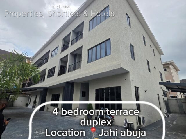 4 Bedroom Terrace Duplex With Bq