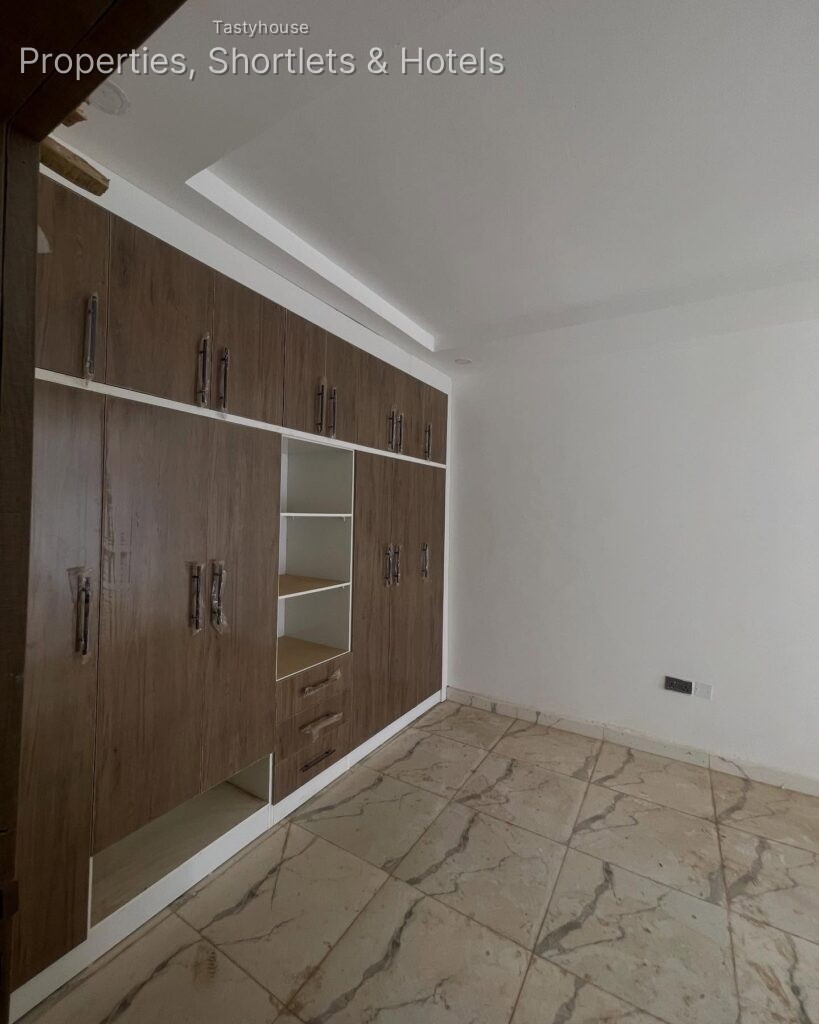 4 bedroom terrace duplex