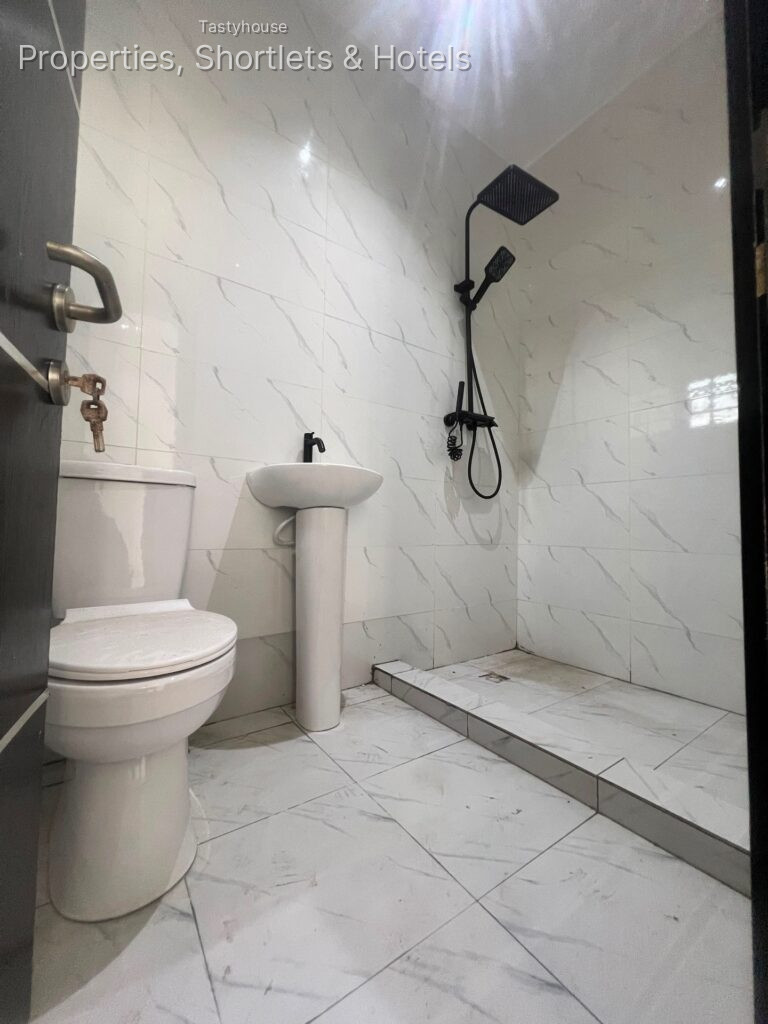 2 BEDROOM APARTMENTS