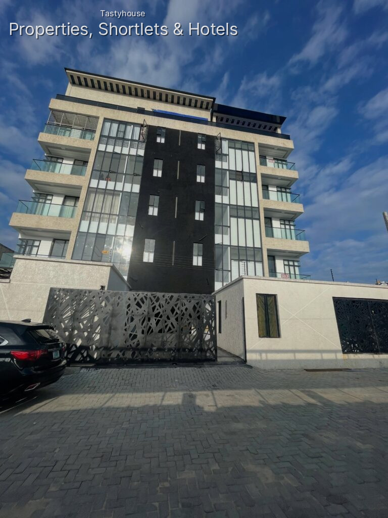 2 Bedroom flat