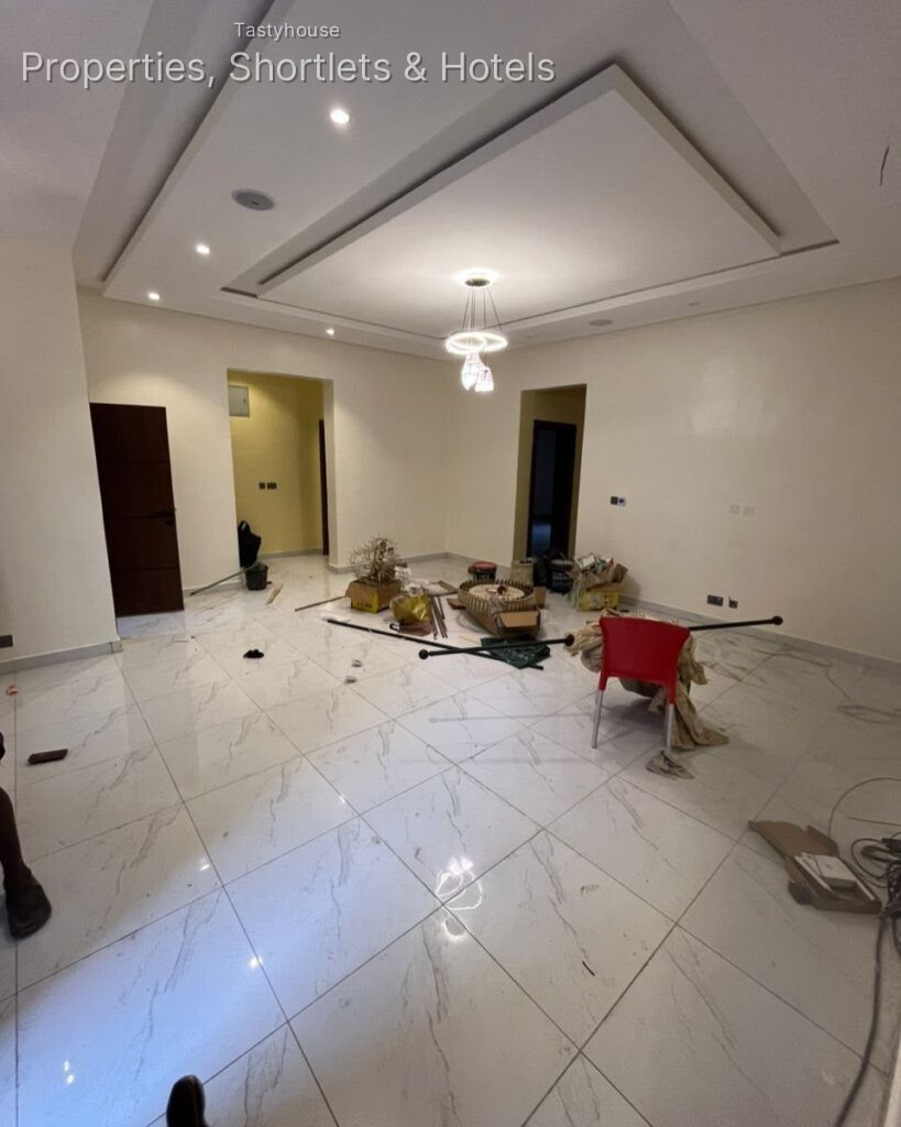 NEWLY BUILT 3 BEDROOM APARTMENT