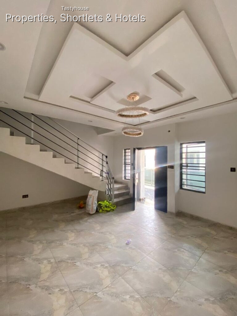 3 BEDROOM TERRACE
