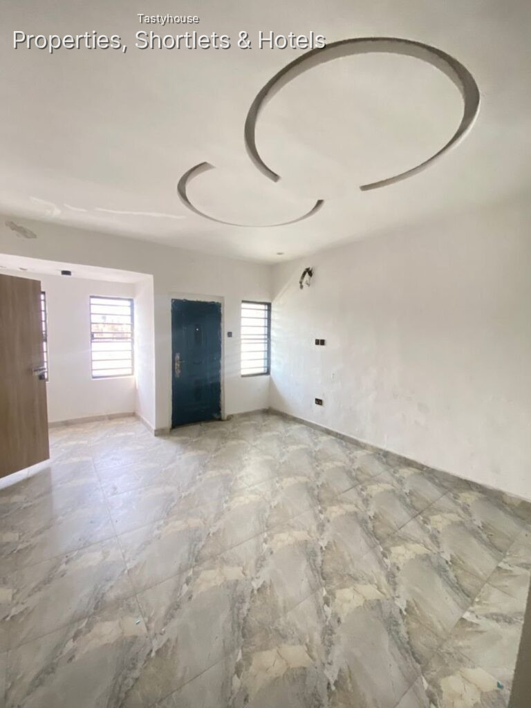 3 BEDROOM TERRACE